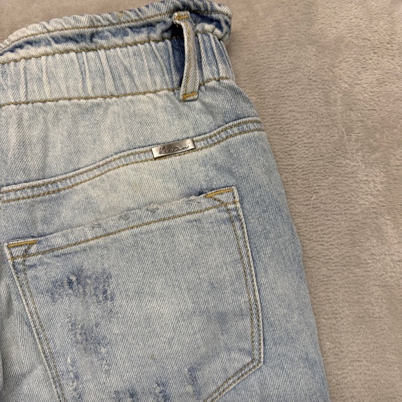 KanCan Jean Women 7/27 Darel Ultra High Rise Paperbag Mom Distressed Light Denim - Picture 12 of 16